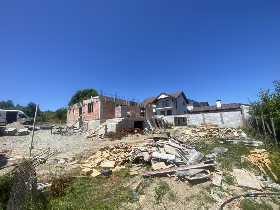 Casa vanzare 4 camere P+1E terasa teren 250mp Sibiu zona Arhitectilor