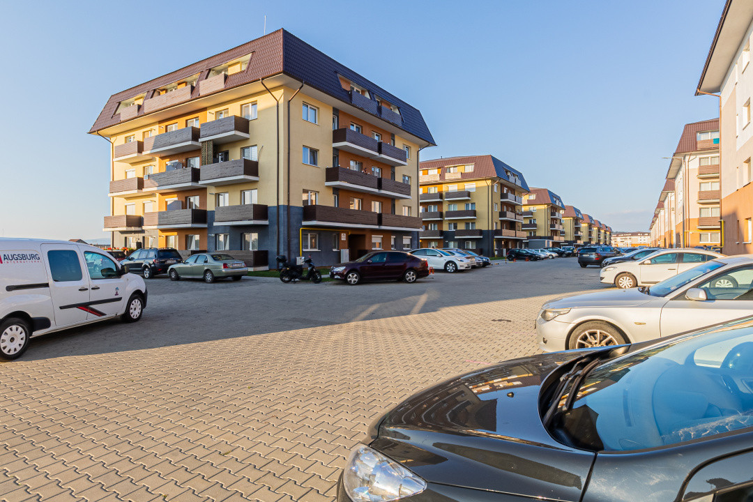 Apartament 2 camere Drumul cu Plopi/ Sanpetru