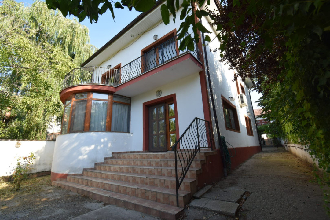 Casa Moderna 4 camere, 212 mp, mobilata, teren 377 mp