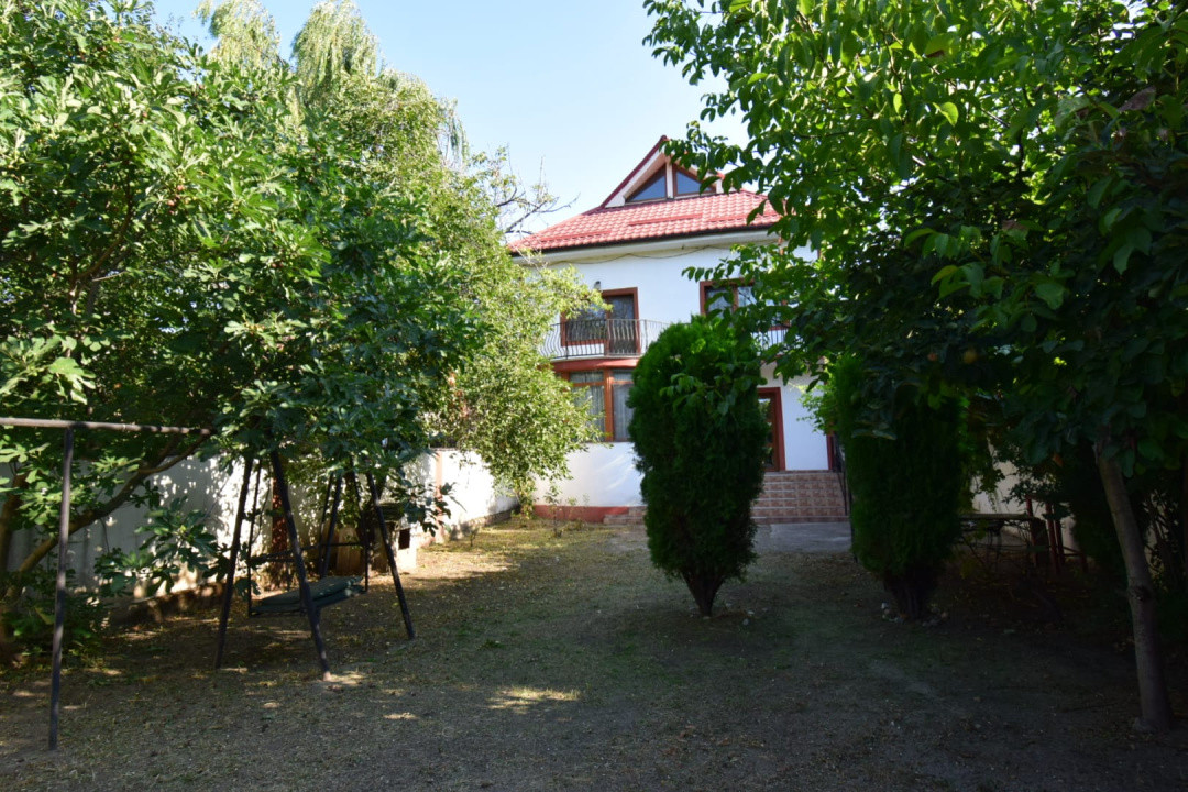 Casa Moderna 4 camere, 212 mp, mobilata, teren 377 mp