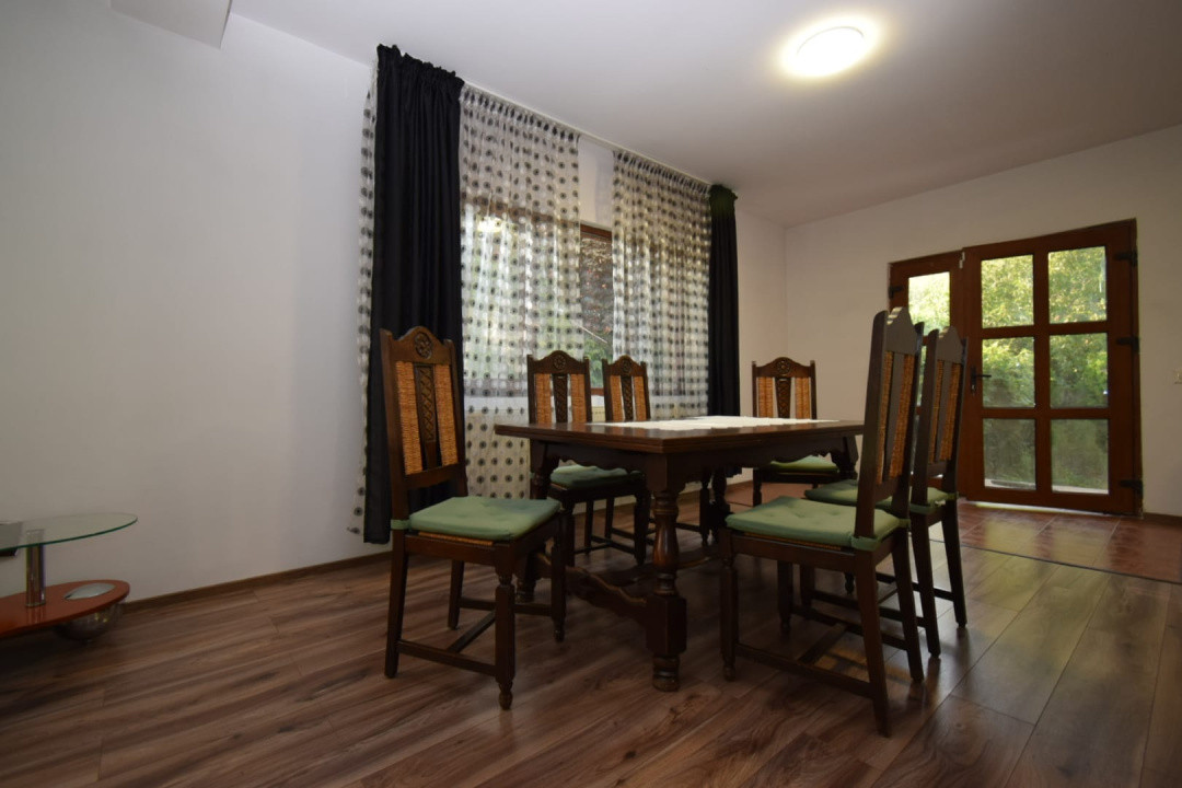 Casa Moderna 4 camere, 212 mp, mobilata, teren 377 mp
