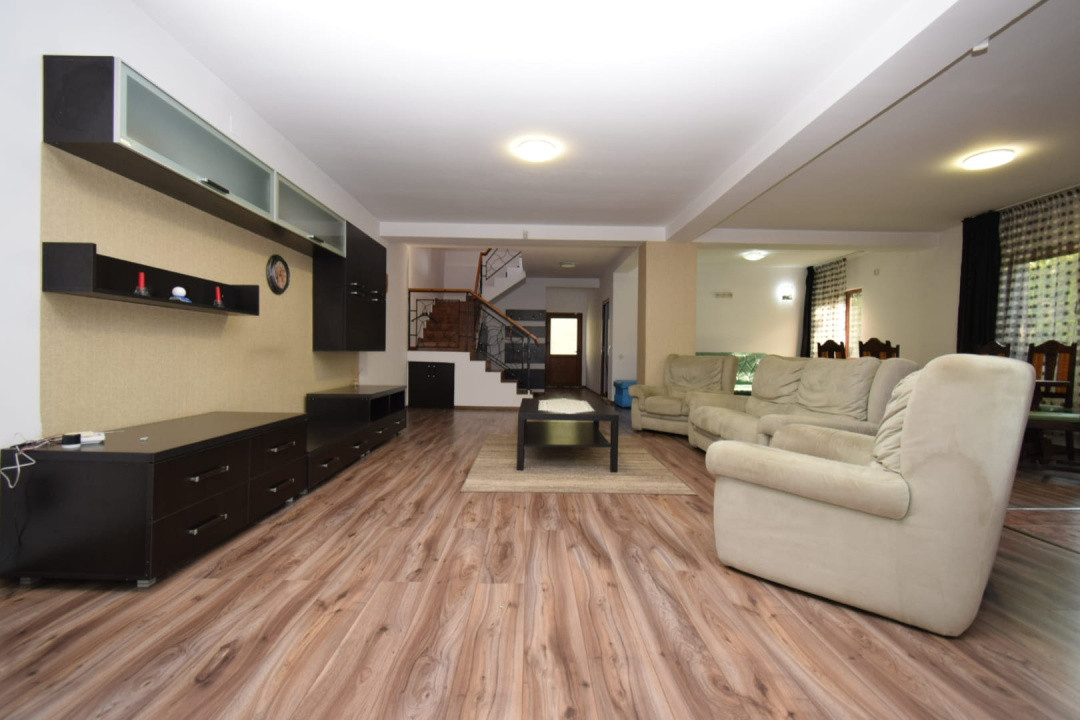 Casa Moderna 4 camere, 212 mp, mobilata, teren 377 mp