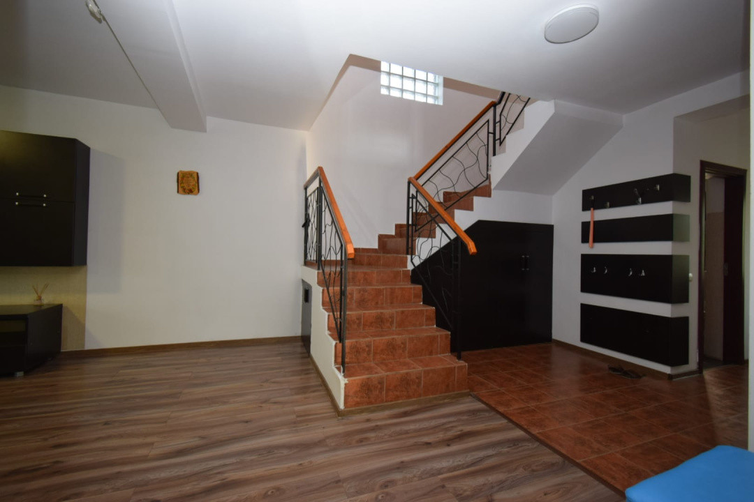 Casa Moderna 4 camere, 212 mp, mobilata, teren 377 mp