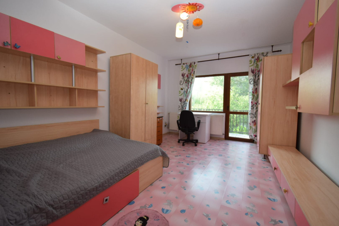 Casa Moderna 4 camere, 212 mp, mobilata, teren 377 mp