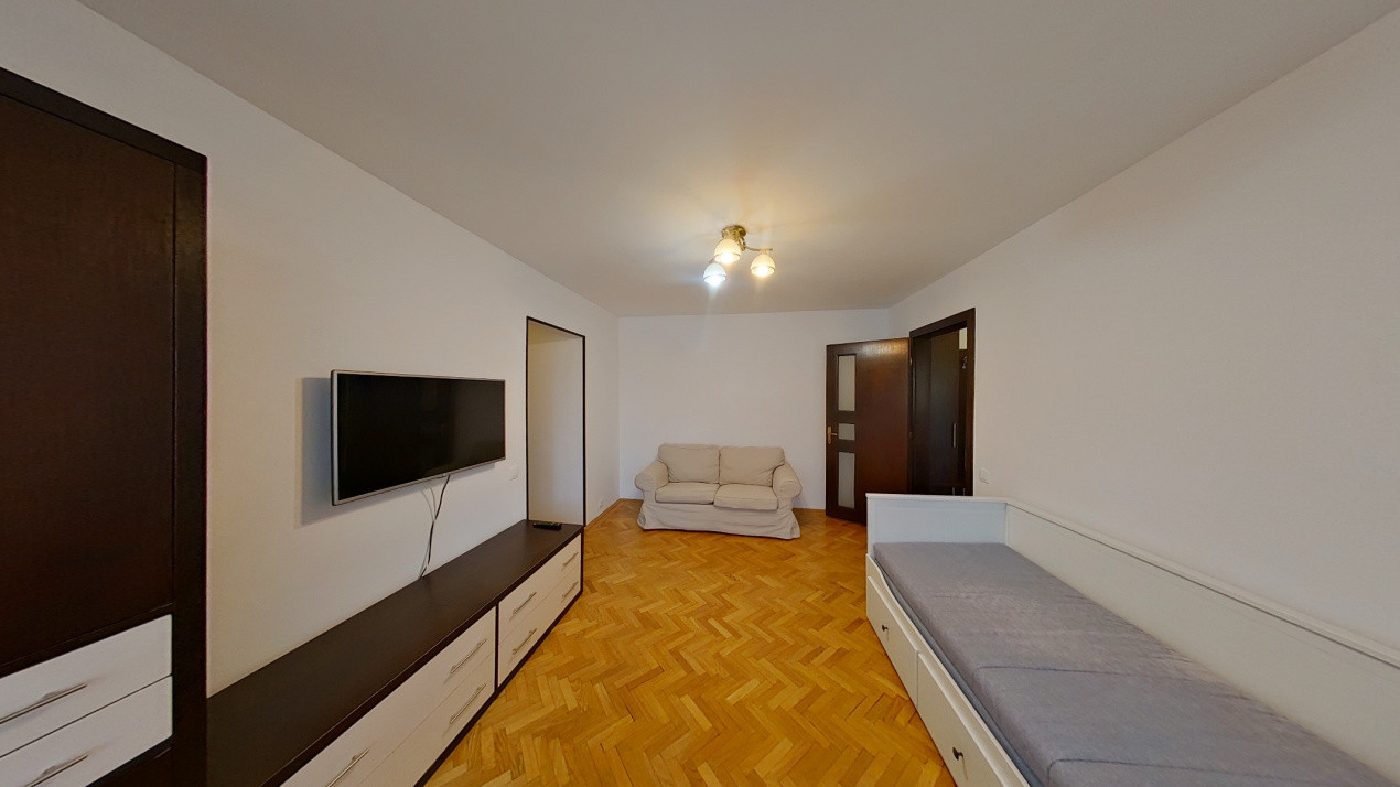 Apartament 2 camere, etajul 1, parcare - Centrul Civic
