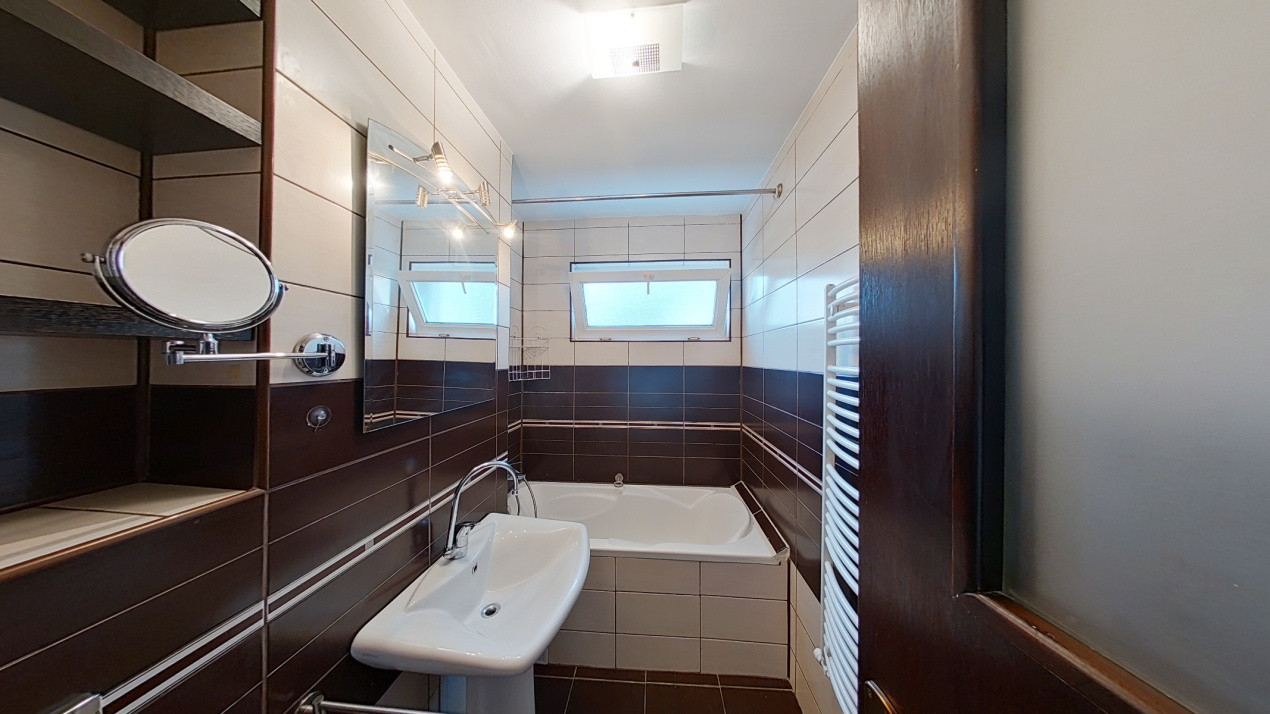 Apartament 2 camere, etajul 1, parcare - Centrul Civic