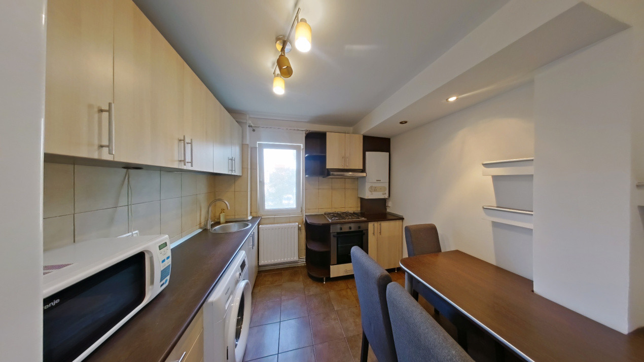 Apartament 2 camere, etajul 1, parcare - Centrul Civic