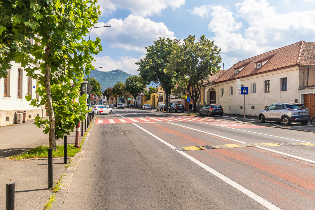 Pachet 2 Garsoniere, zonă centrală, reședință / investiție, Brasov, COMISION 0%