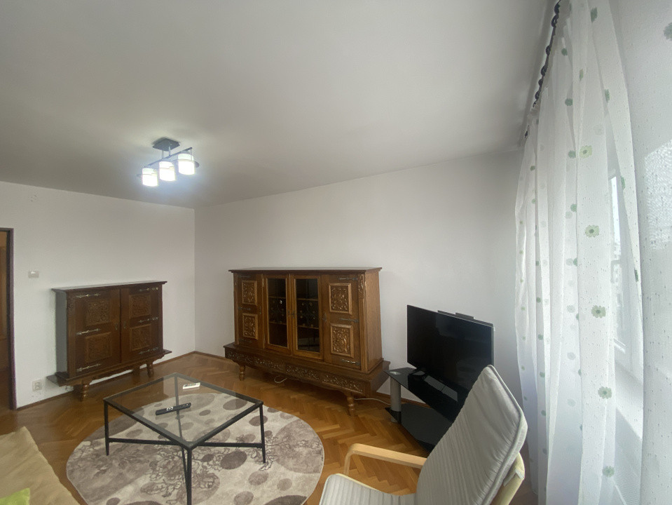 Apartament 2 camere de inchiriat Sibiu Mihai Viteazu 70mpu priveliste