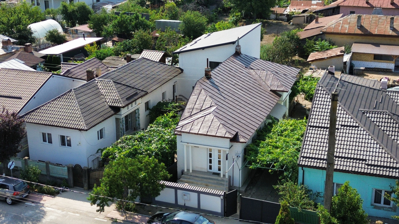 Casa central Isalnita, toate utilitatile