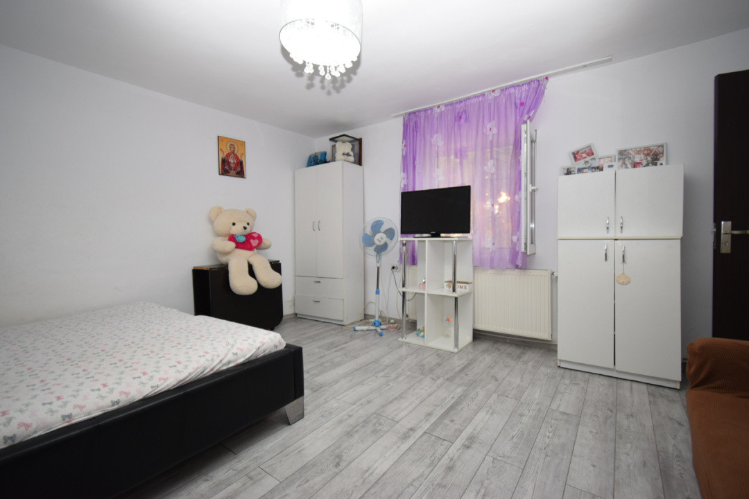Casa central Isalnita, toate utilitatile