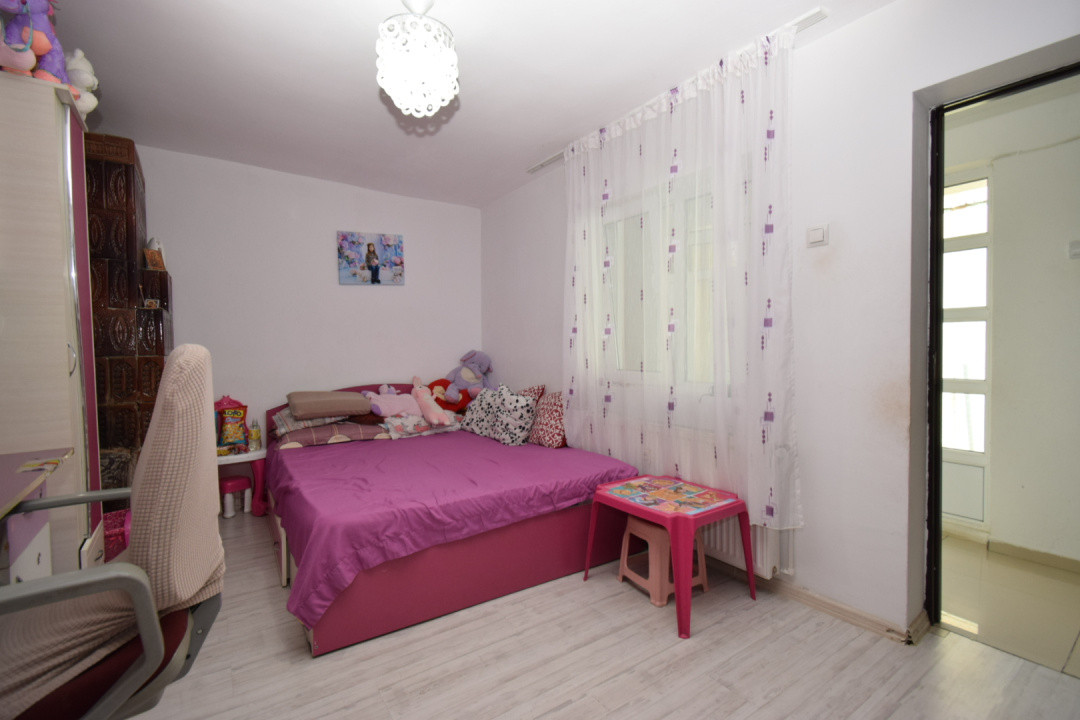 Casa central Isalnita, toate utilitatile