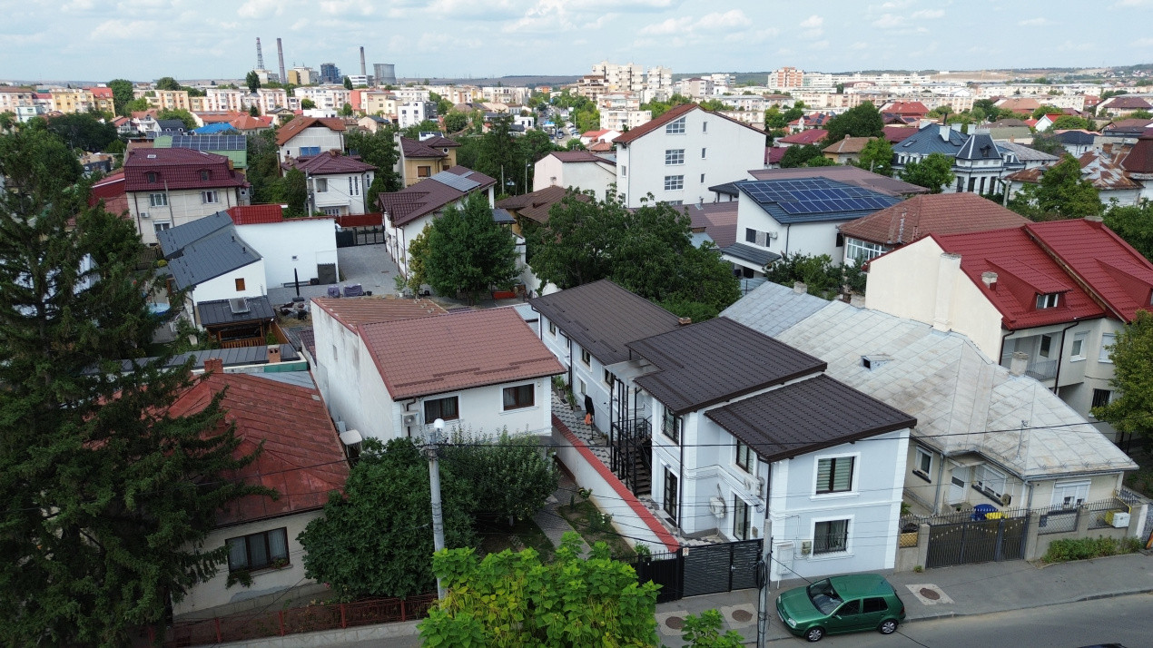 Spatiu comercial, vis a vis de Piata Centrala, 30 mp, aer conditionat