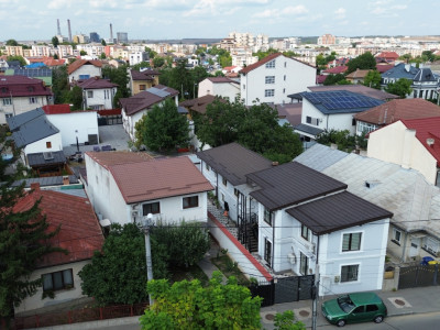 Spatiu comercial, vis a vis de Piata Centrala, 30 mp, aer conditionat
