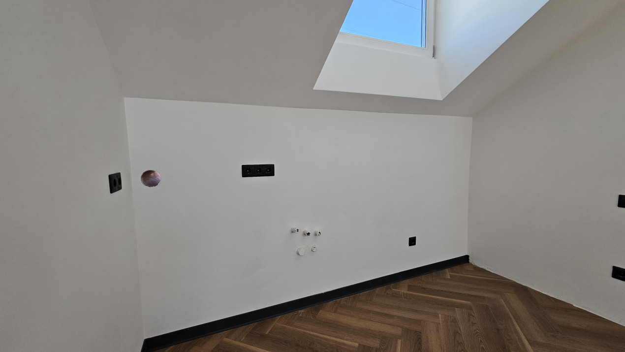 Apartament 3 camere cu balcon – Mansardă – Turnișor, Sibiu