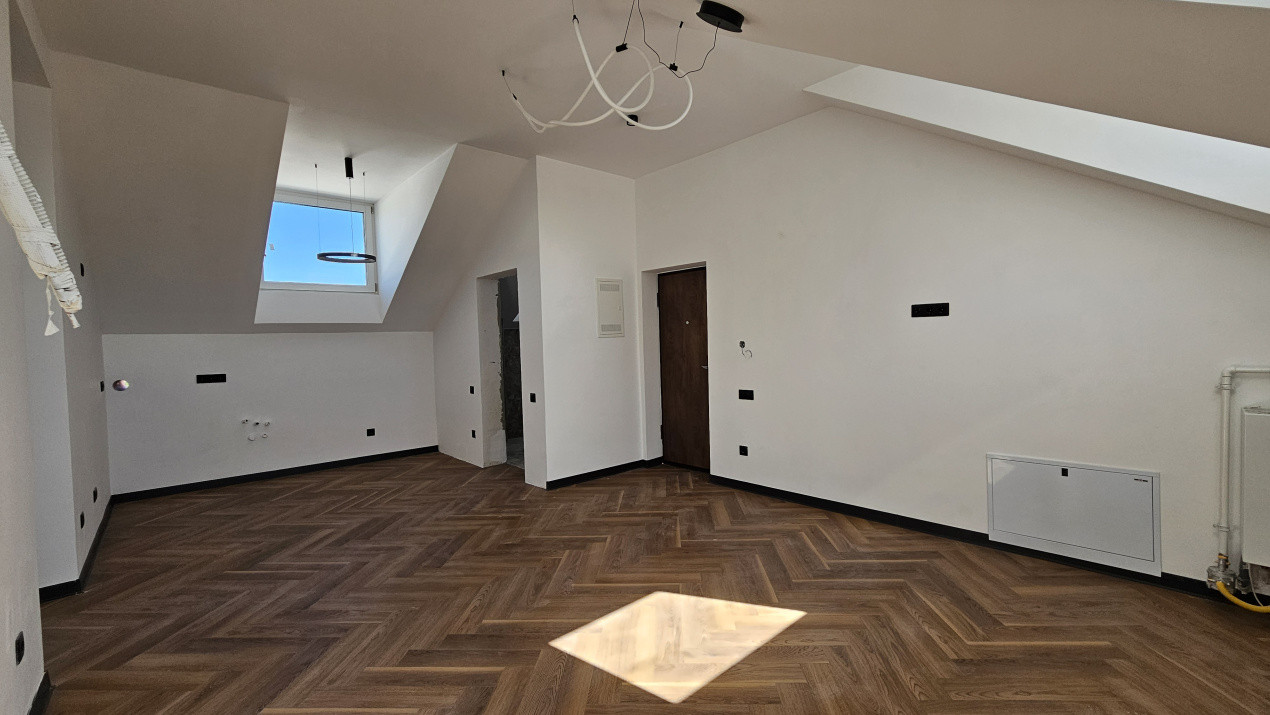 Apartament 3 camere cu balcon – Mansardă – Turnișor, Sibiu