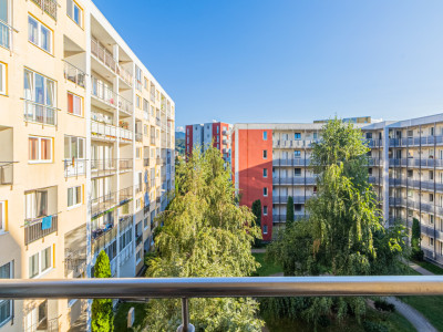 🏡 Apartament de vânzare – Brașov, Strada Lebedei + loc de parcare 