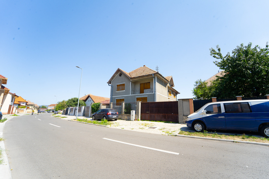 Casă cu personalitate și potențial în Sebeș – ideală pentru locuință de familie 