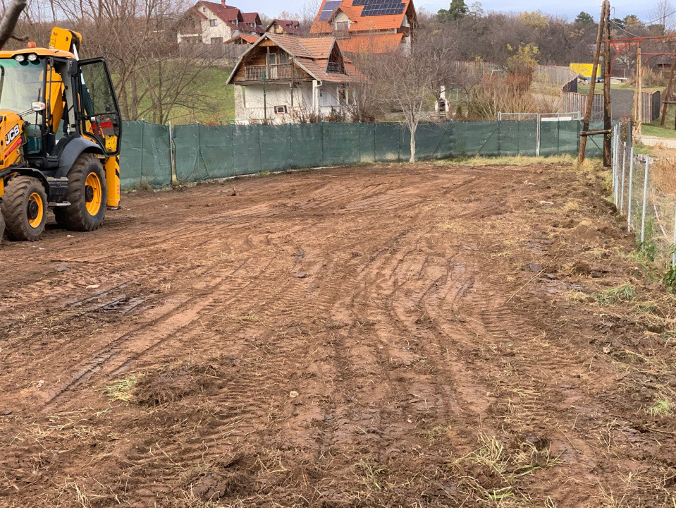 Teren Intravilan de vanzare -Tropinii Rasinari 565 mp