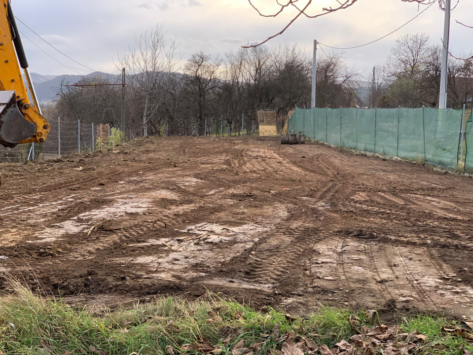 Teren Intravilan de vanzare -Tropinii Rasinari 565 mp