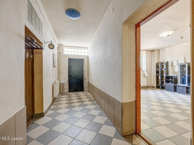 Vanzare imobil 8 camere, intrare Parc Carol