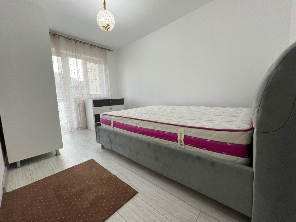 Apartament cu o cameră decomandat de închiriat-Complex Panoramic