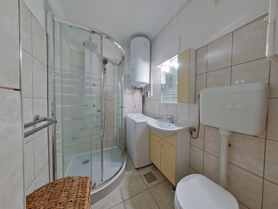 REZERVAT - Închiriere apartament 2 camere, mobilat si utilat+ balcon de 11mp 