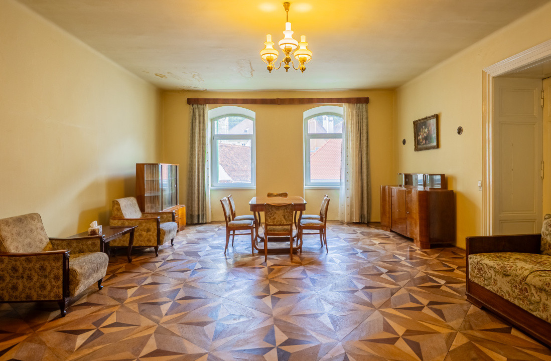 Imobil cu view- Biserica Neagra, Brasov- COMISION 0%