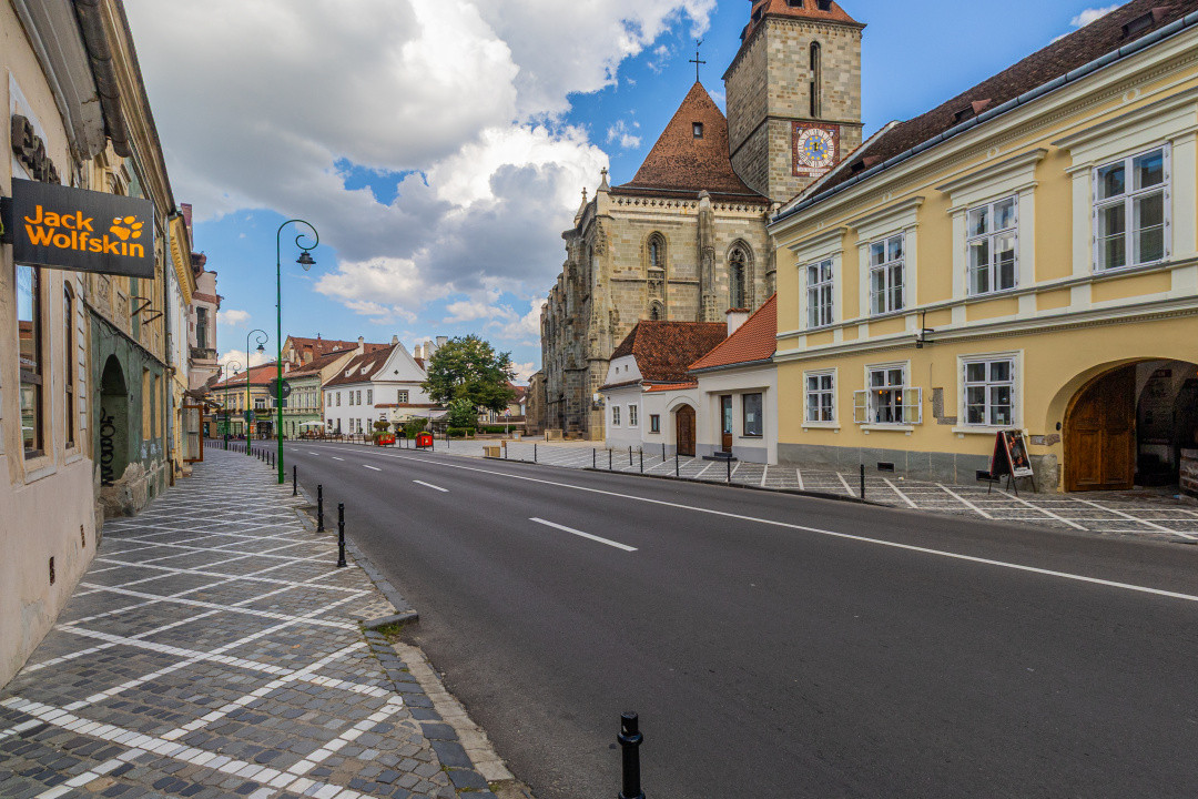 Imobil cu view- Biserica Neagra, Brasov- COMISION 0%