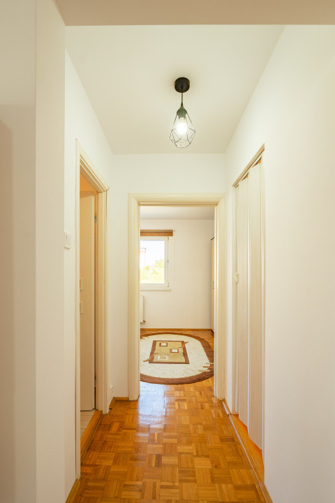 Apartament cu 2 camere - Semidecomandat - Aleea Infanteriștilor