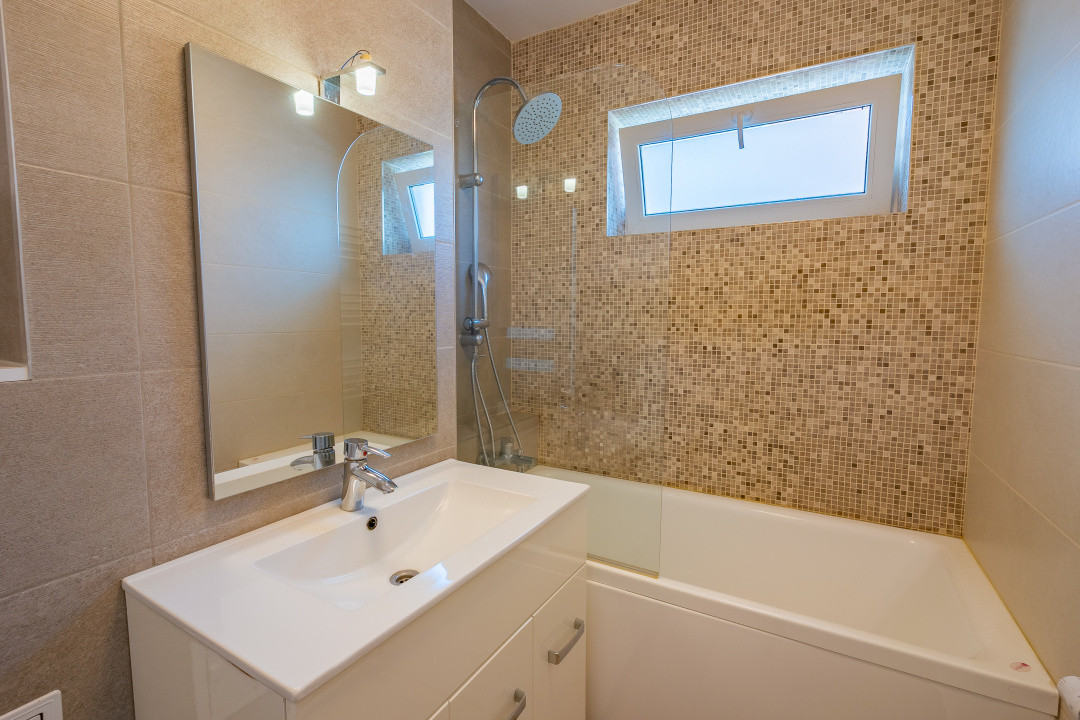 Apartament cu 2 camere - Semidecomandat - Aleea Infanteriștilor