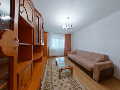  Închiriere apartament cu 3 camere, mobilat și utilat - zona Tractorul