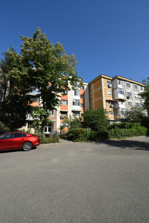 Apartament decomandat, centrala, complet mobilat Craiovita Noua