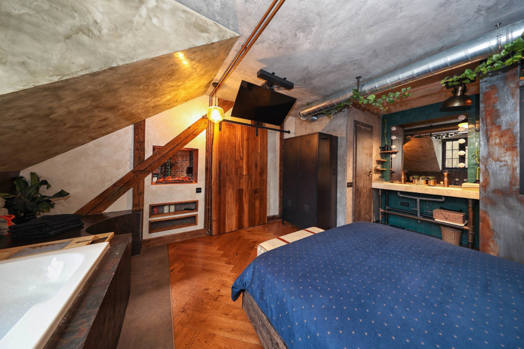 Raritate - Apartament de Colectie Ultracentral cu Dotari Smart