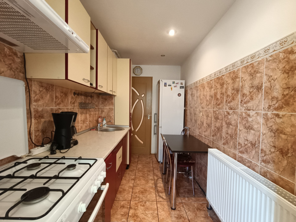 Apartament cu 3 Camere I Etaj 3 din 4 - Astra, Str Sitarului