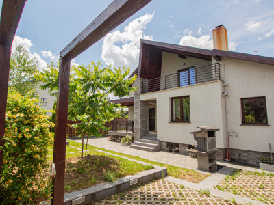  Vanzare/schimb cu teren Vila  ultrafinisata 350mp utili
