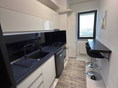 Apartament 3 camere, 66 mp, etaj 8/10, mobilat și utilat, bloc 2020, Nicolina 1