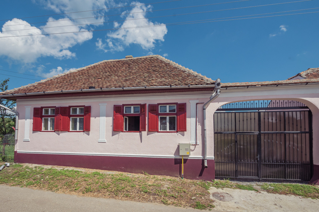 Casă cu vedere panoramică și teren generos în Alămor Jud. Sibiu