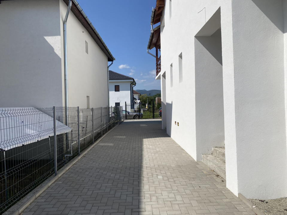 Casa singur in curte 4 camere teren 250mp Sibiu Cisnadie FINALIZATA