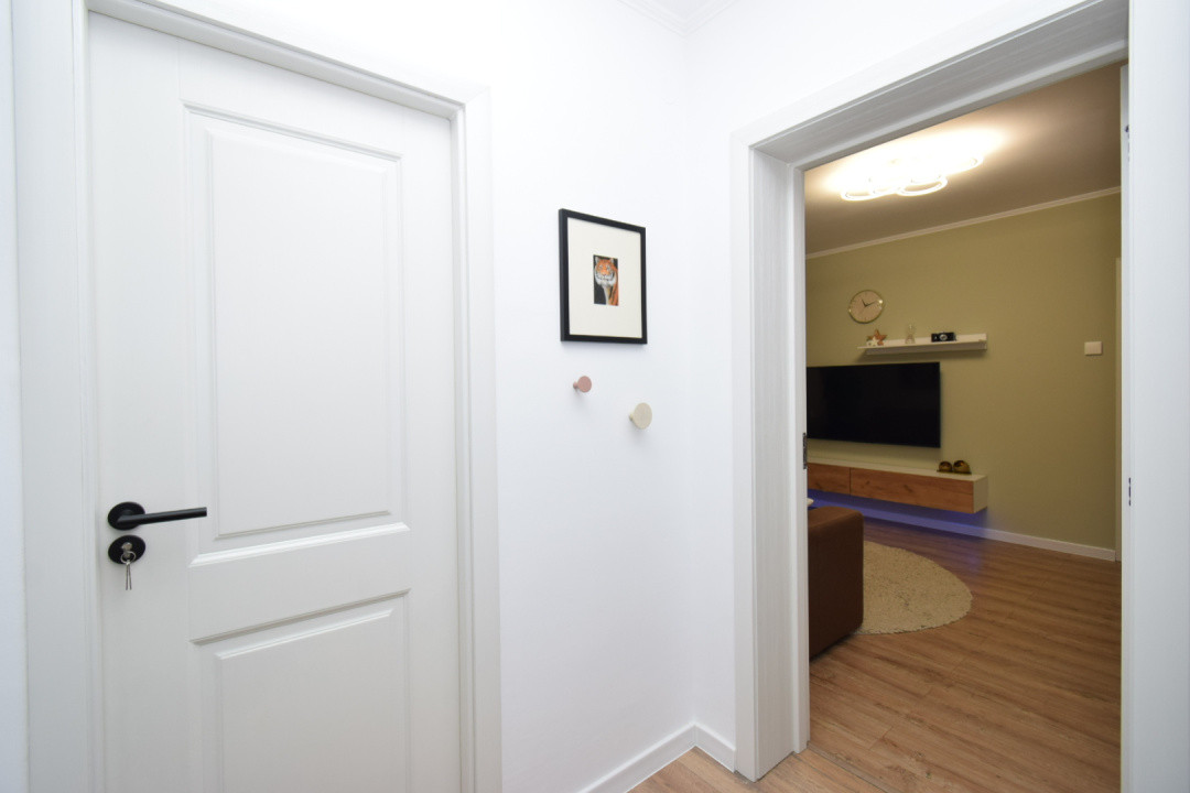 Apartament etajul 1, Brazda, renovat, mobilat partial