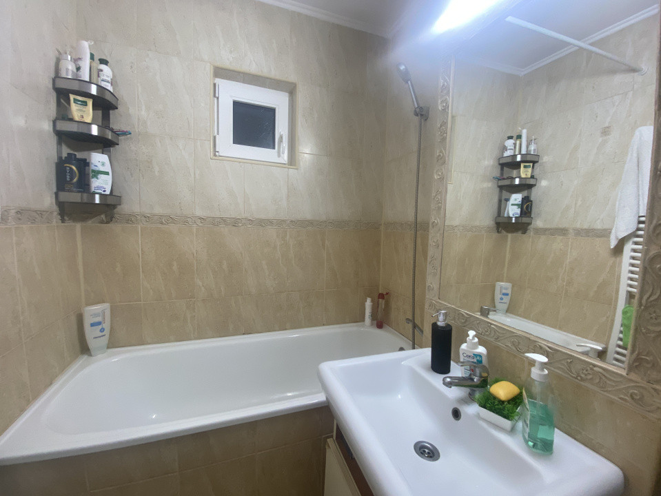 Apartament 3 camere vanzare Mobilat Utilat 76mpu zona Strand Sibiu