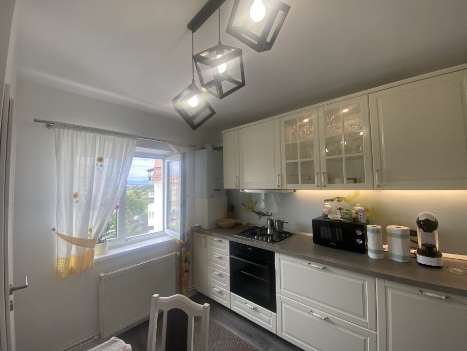 Apartament 3 camere vanzare Mobilat Utilat 76mpu zona Strand Sibiu