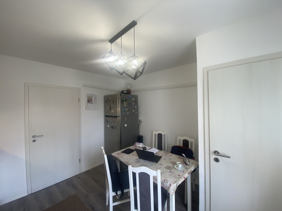 Apartament 3 camere vanzare Mobilat Utilat 76mpu zona Strand Sibiu