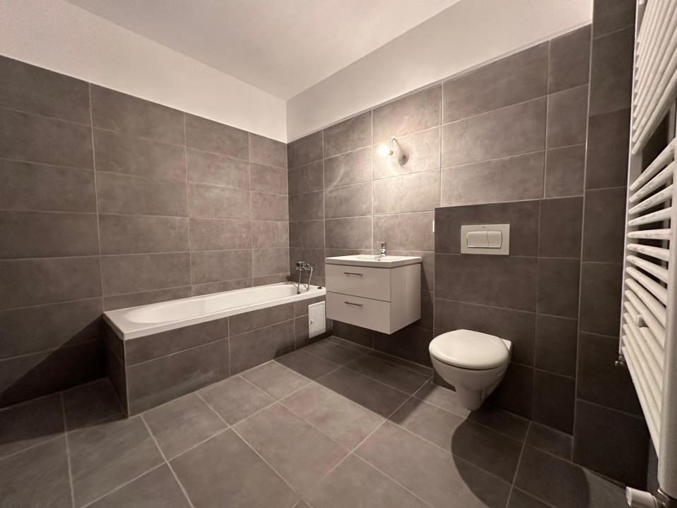 Apartament 2 camere la cheie balcon parcare 48,6mpu Et.3 Doamna Stanca