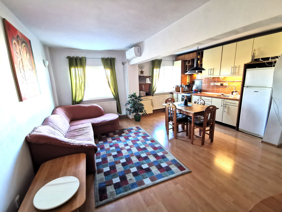 Apartament spațios cu 3 camere disponibil în Zona Strand din Sibiu