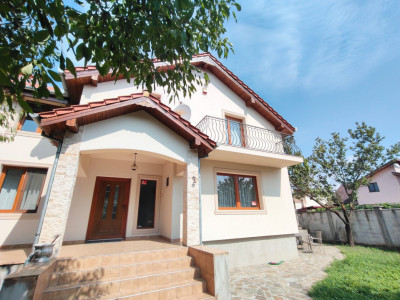 Casă spațioasă de vânzare în orașul  Alba Iulia