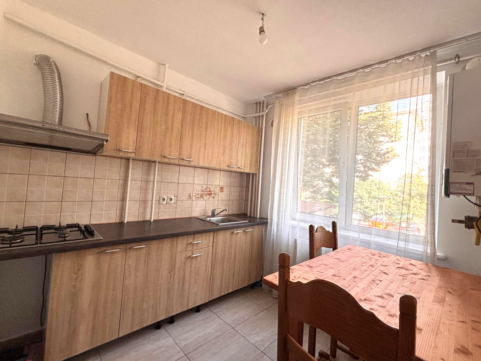 Apartament 2 Camere, Etaj 1, Zona linistita-George Enescu