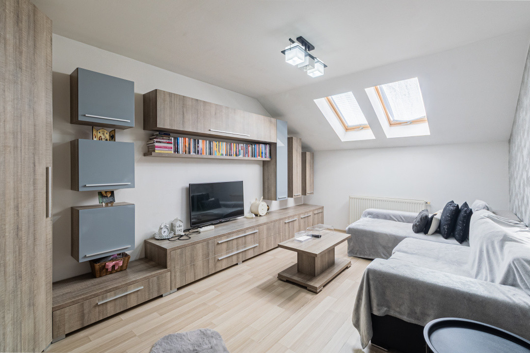 Apartament decomandat, mobilat modern, în inima cartierului Tractorul