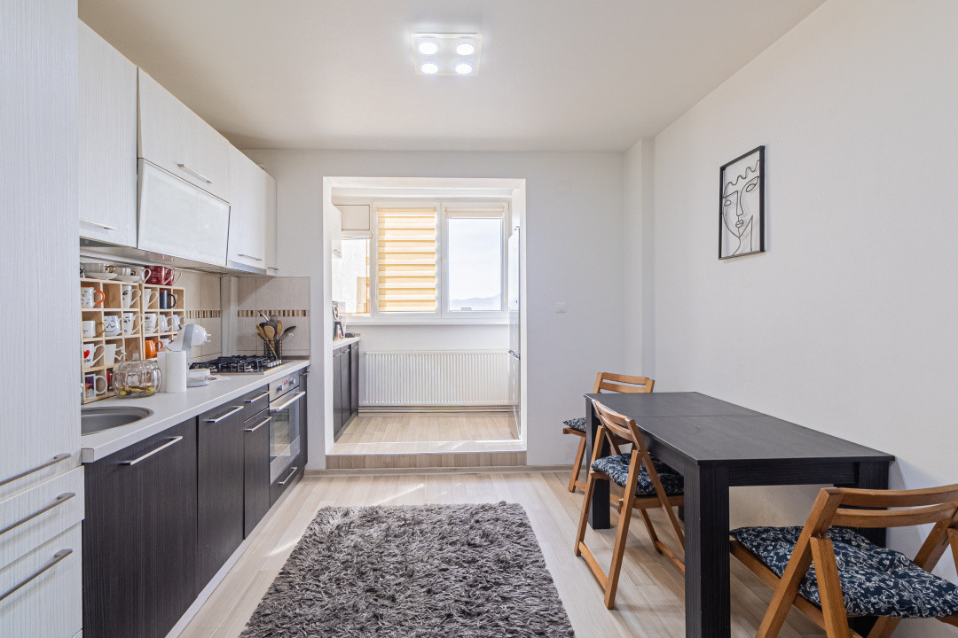 Apartament decomandat, mobilat modern, în inima cartierului Tractorul