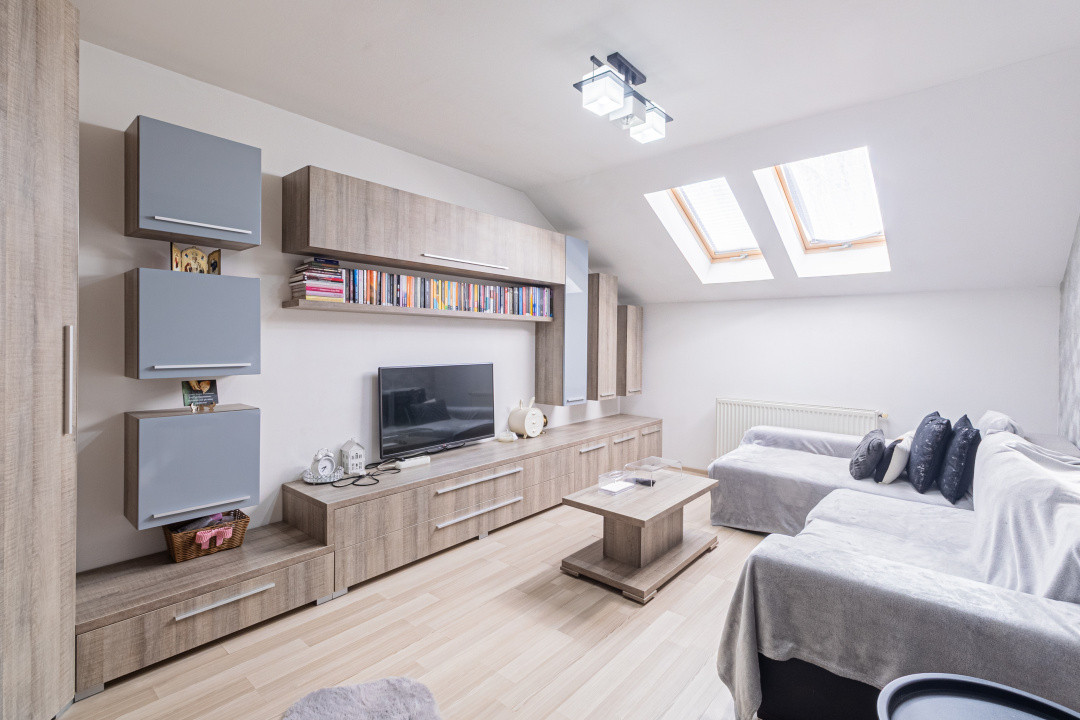 Apartament decomandat, mobilat modern, în inima cartierului Tractorul